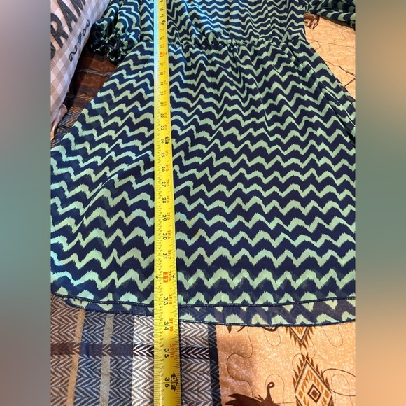 Espresso Blue and Turquoise puff Sleeve dress zig zag pattern women’s small - Picture 8 of 9